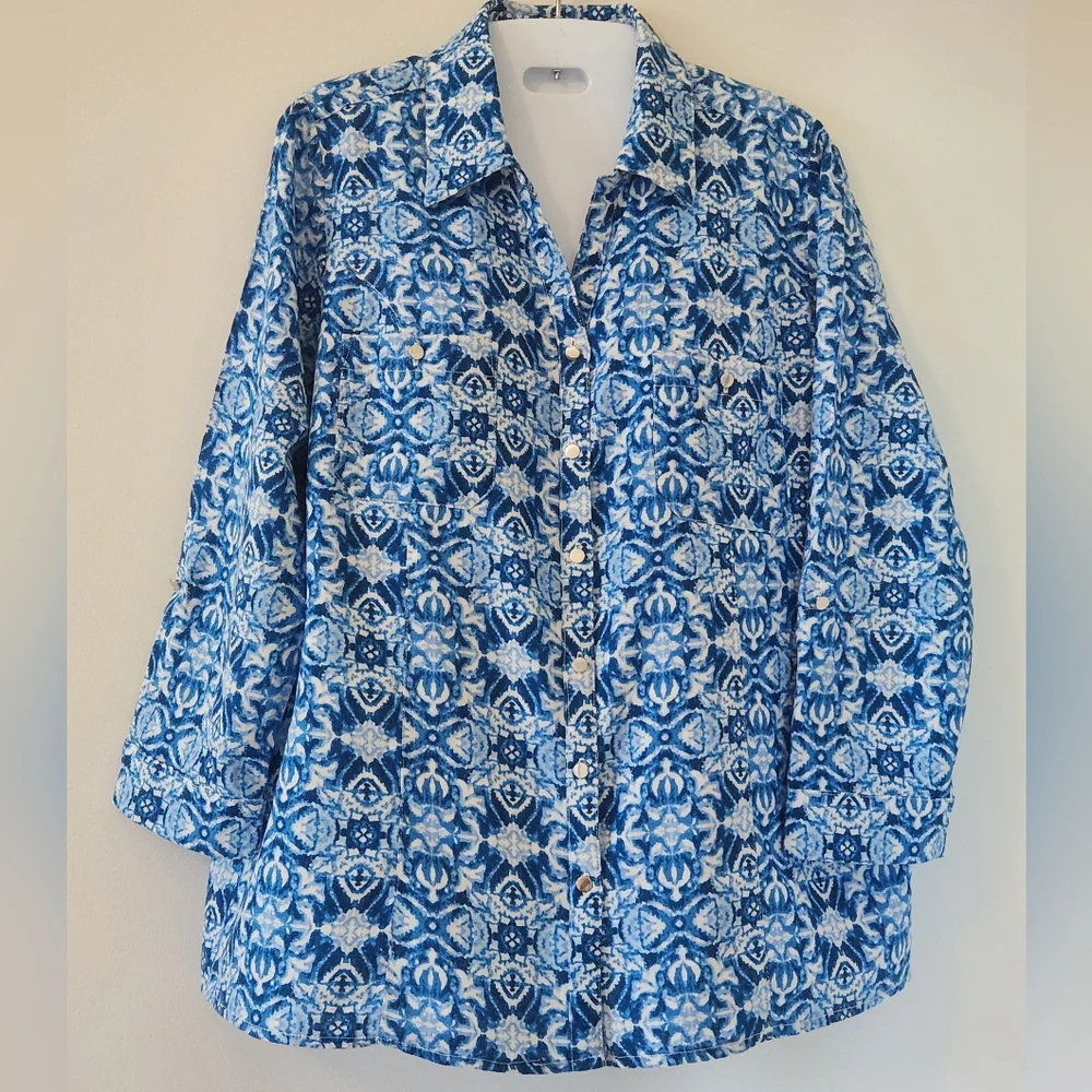 Womens Linen&Rayon Blue and White 3/4 Sleeve Shirt - Picture 1 of 8